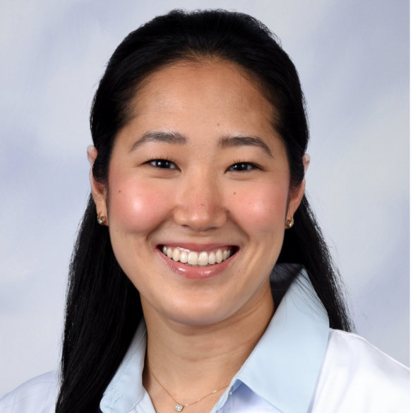 Danielle Lee headshot.